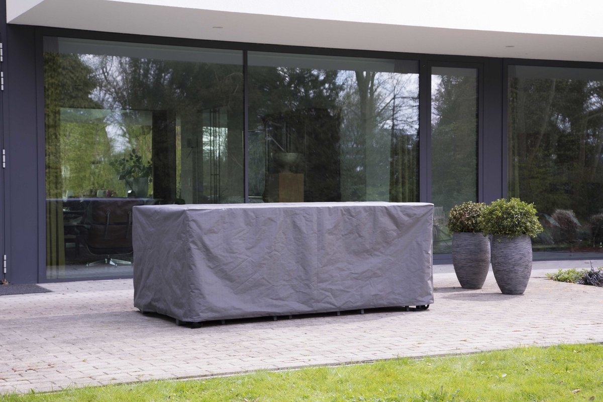 Beschermhoes Winza Tuinset grijs, sfeerbeeld op terras