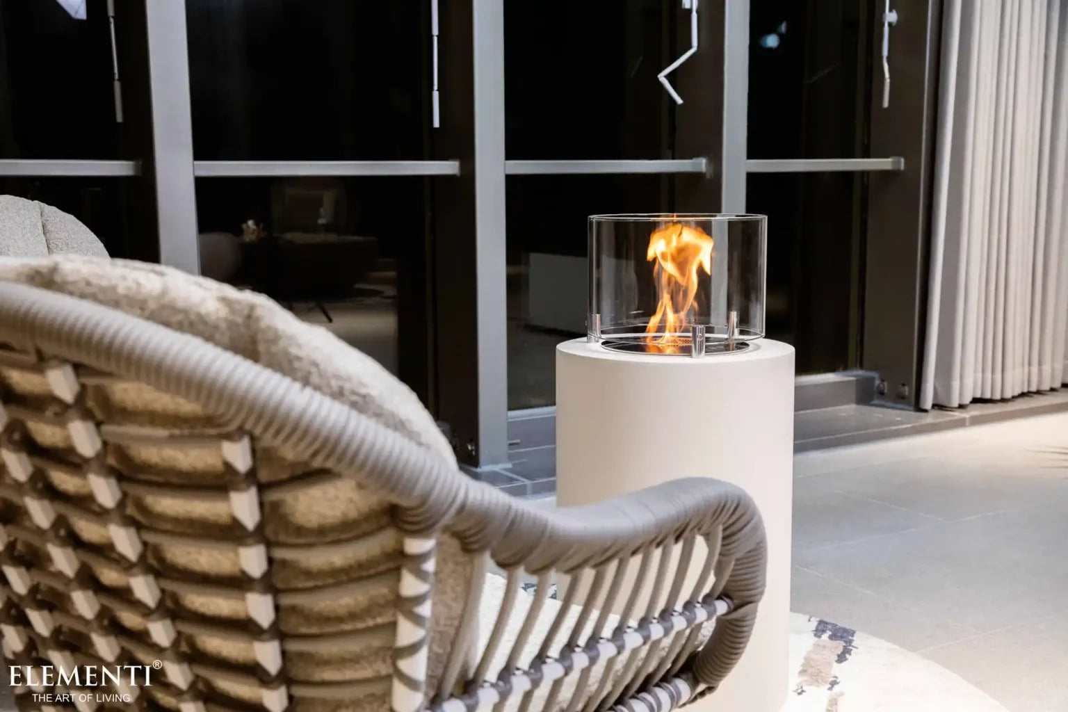 Elementi Boston ethanol vuurkolom crème wit interieur lifestyle
