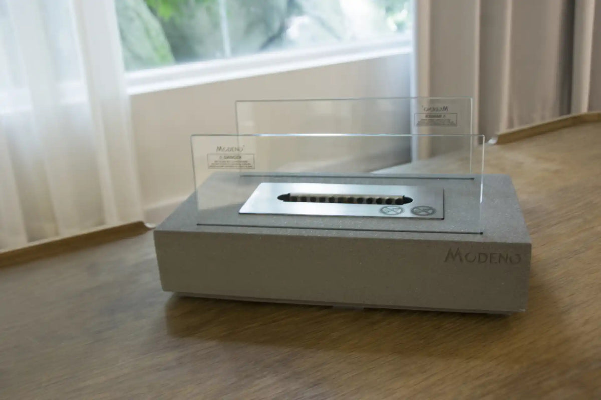 Modeno Kira ethanol tafelhaard donkergrijs interieur raam sfeerbeeld