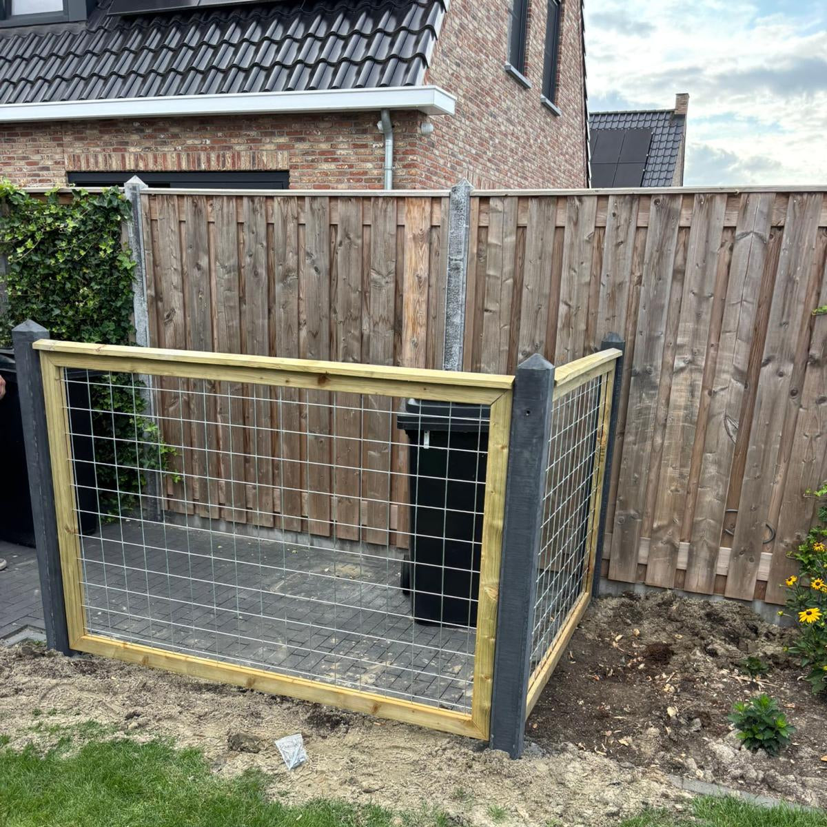 Complete Trellis Grenen Hout Beton Schutting pakket