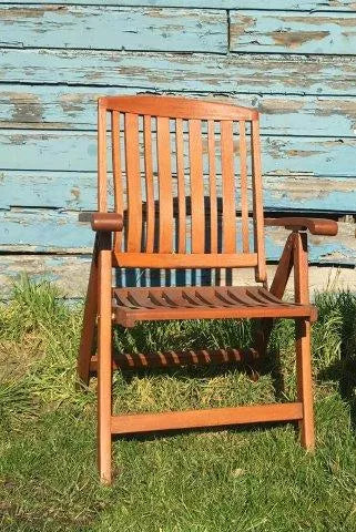Tenco Hardhoutolie Royal Teak aangebracht op vergrijsd hardhouten meubel