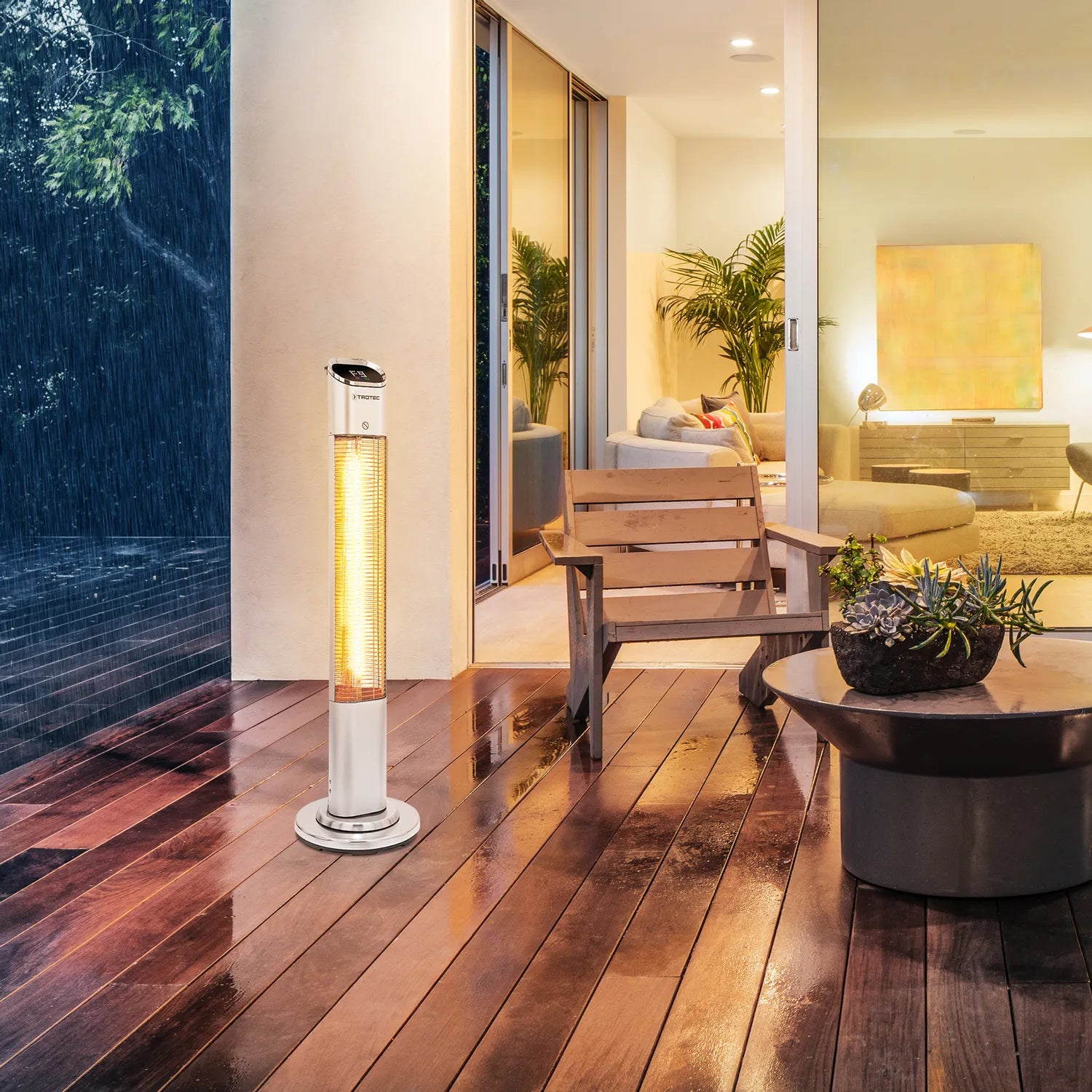 Trotec IRS 2050 E infrarood terrasstraler zilver, sfeerbeeld interieur 's avonds
