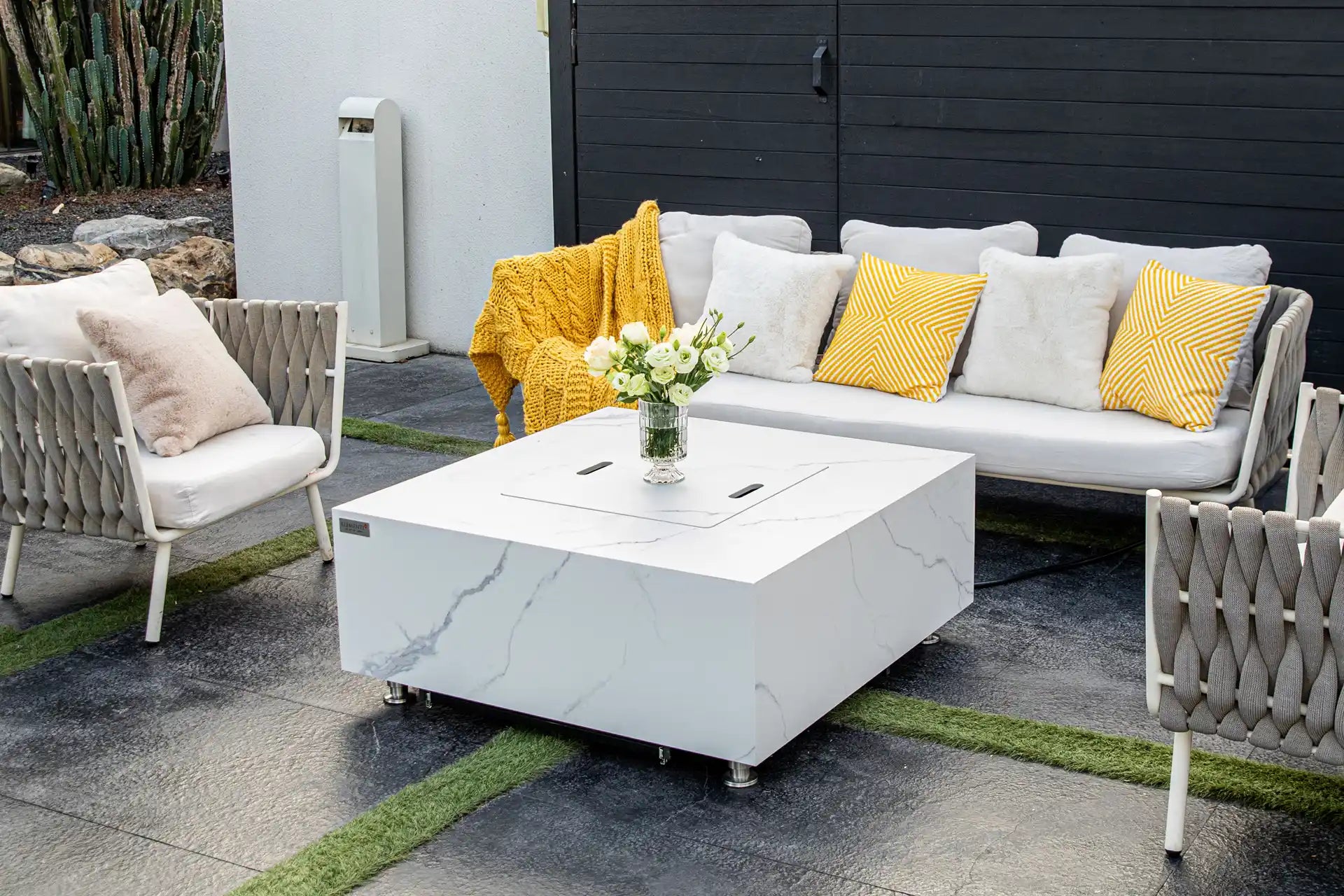 Elementi Bianco gasvuurschaal bianco wit terras lifestyle 3