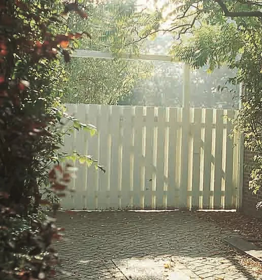 TencoMild Dekkend aangebracht op tuinhout