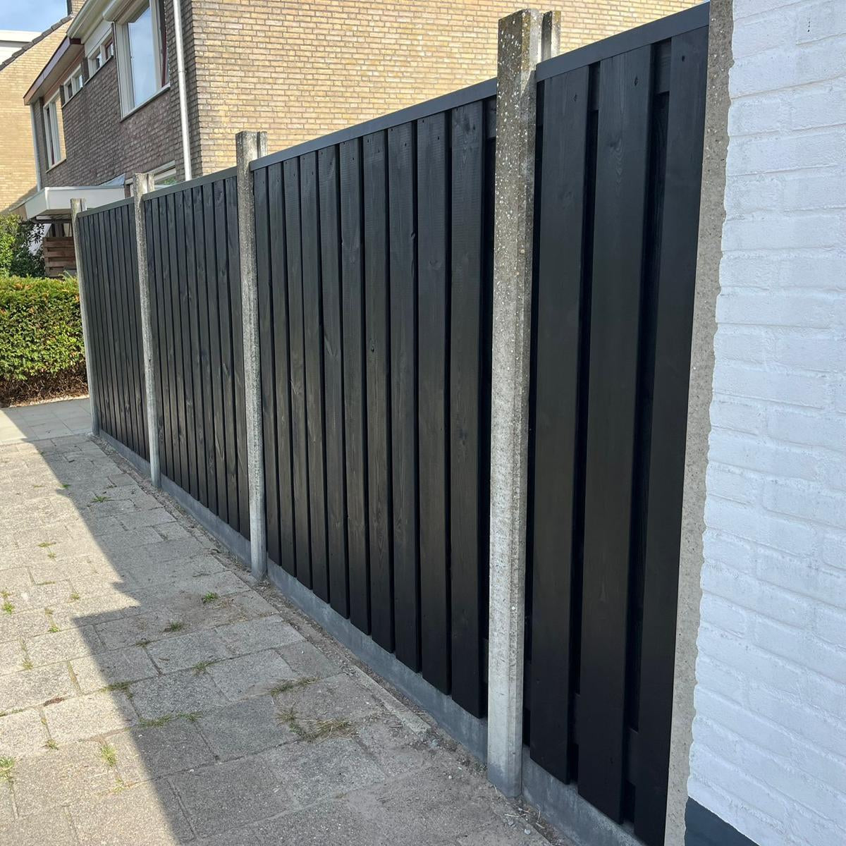 Complete Zwarte Hout Wit-grijs Beton Schutting pakket - START PAKKET